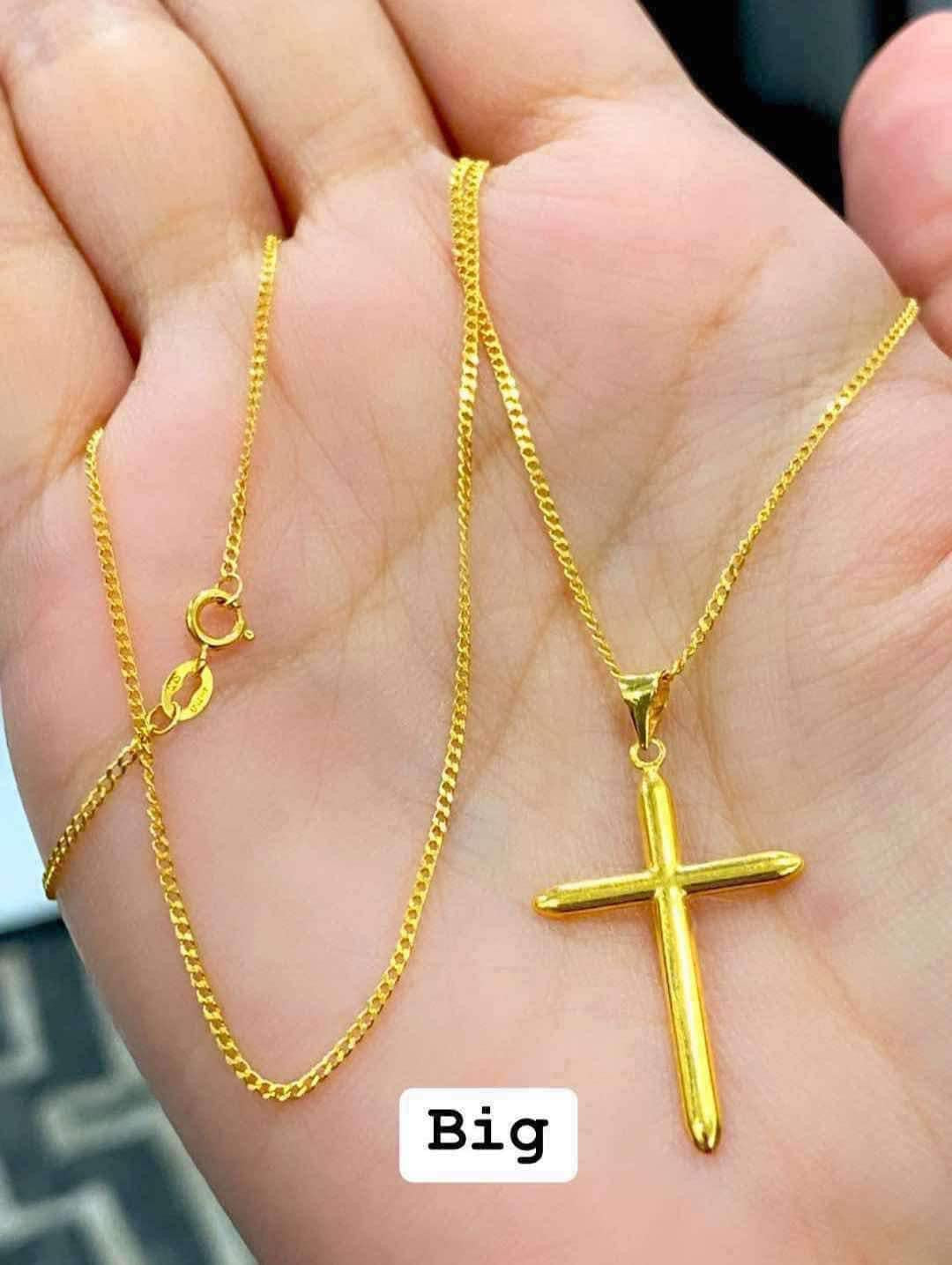 18k Saudi gold cross necklace
