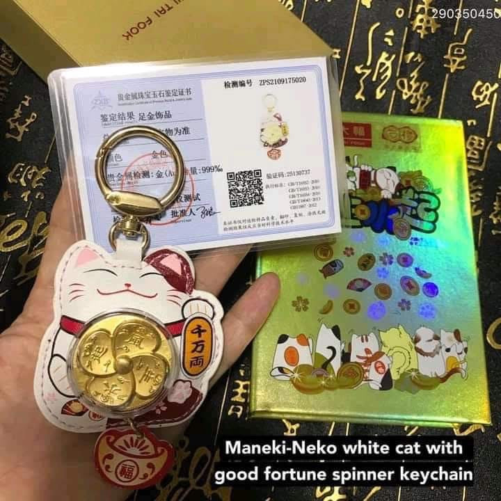 Maneki-Neko White Cat eith Good Fortune Spinner Keychain.