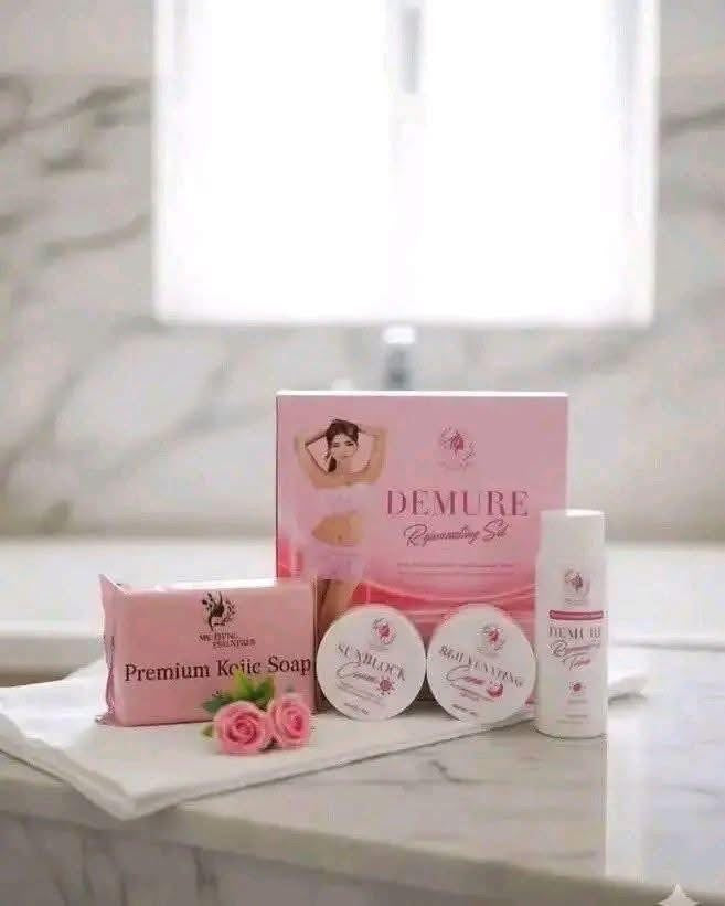 Ms. Tsung Demure Rejuvenating Set