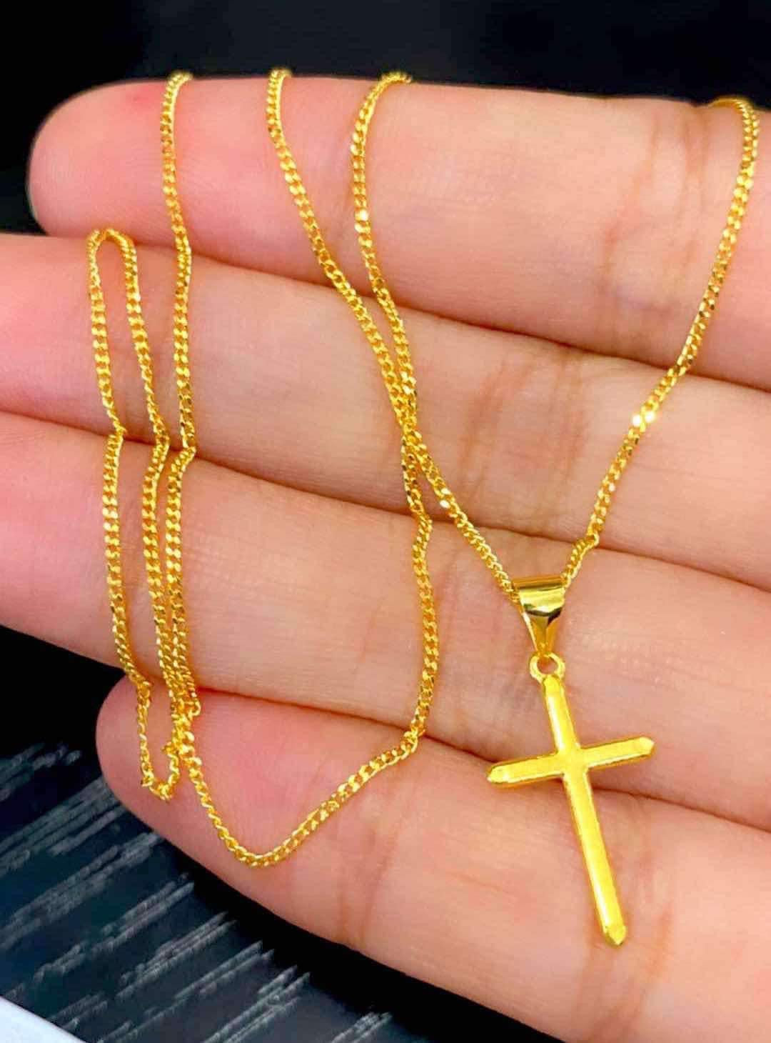 18k Saudi gold pawnable cross necklace