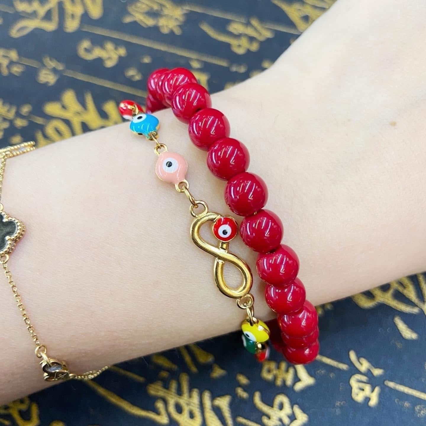 Red coral w/ protection evil eye lucky
Charm bracelet 🔥