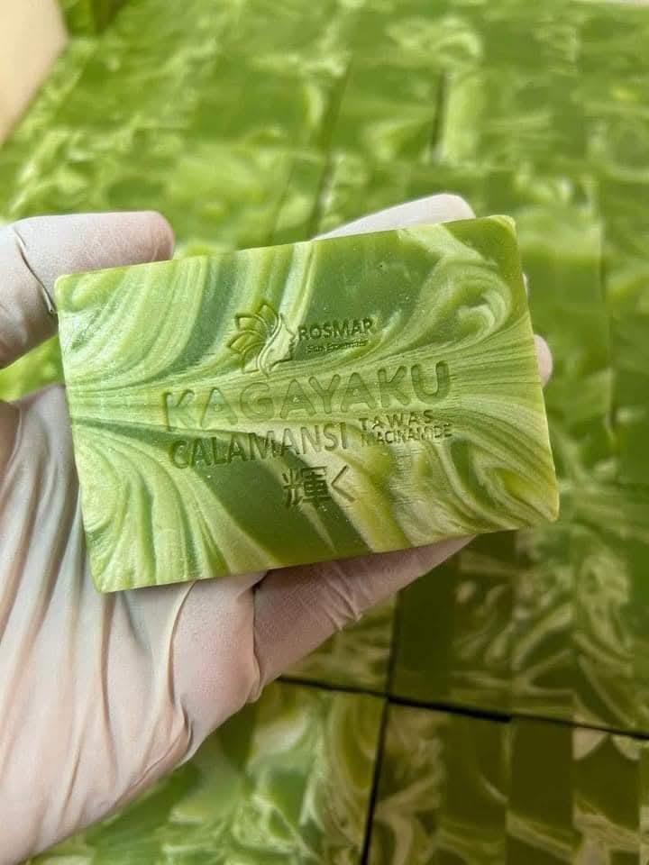 ROSMAR KAGAYAKU TAWAS CALAMANSI SOAP
infused with NICINAMIDE
