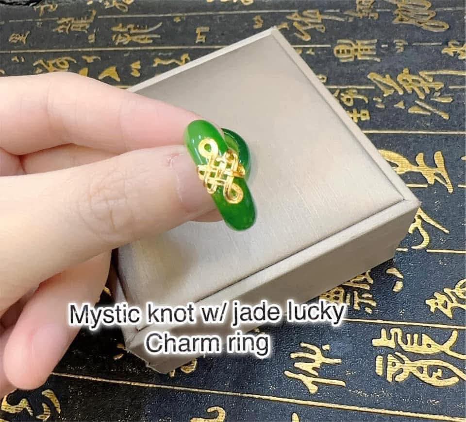 Jade w/ mystic knot Charms ring