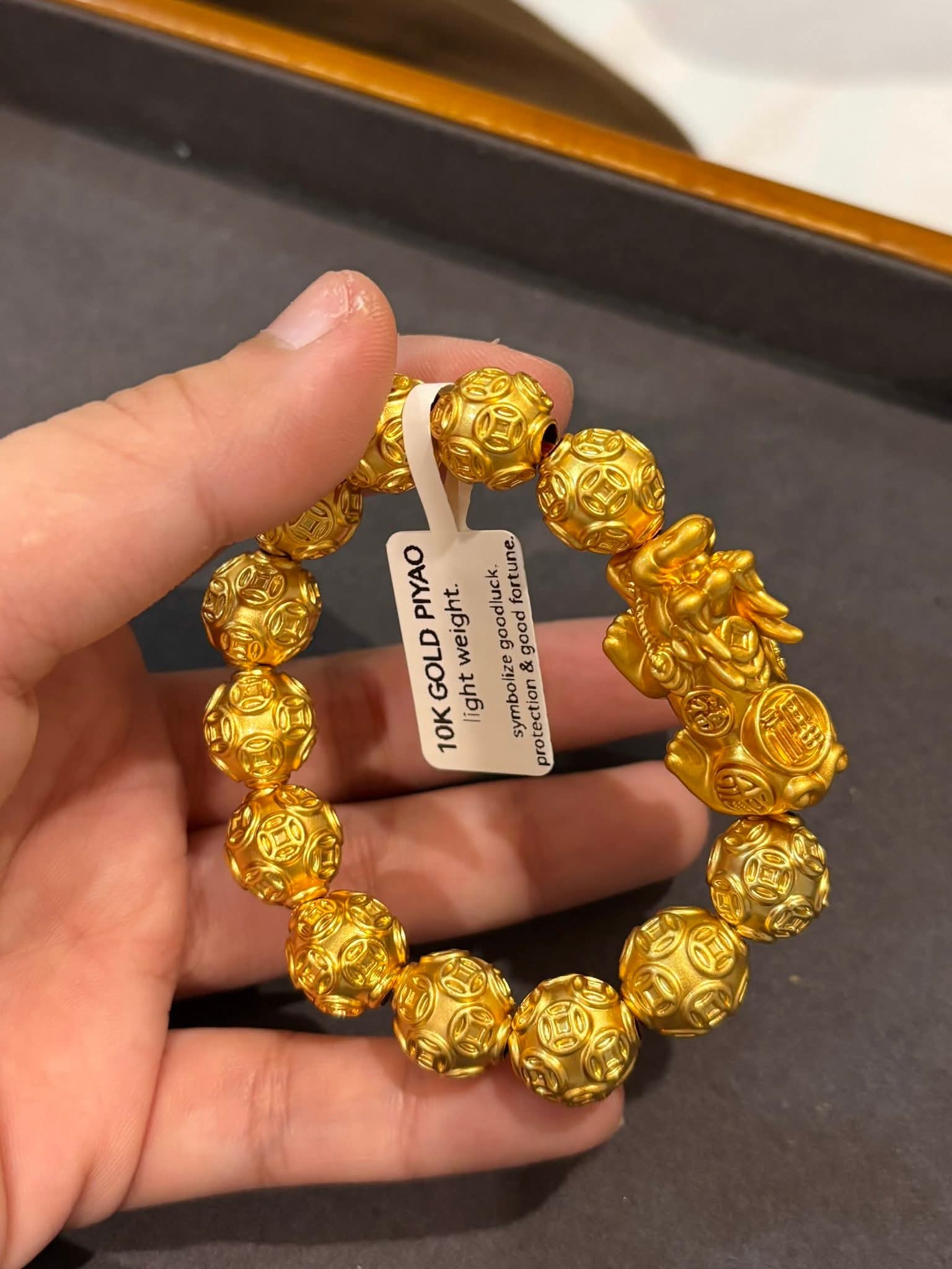 10K Gold Piyao All Gold

Size 7.5 standard
XL Piyao with 12mm money balls