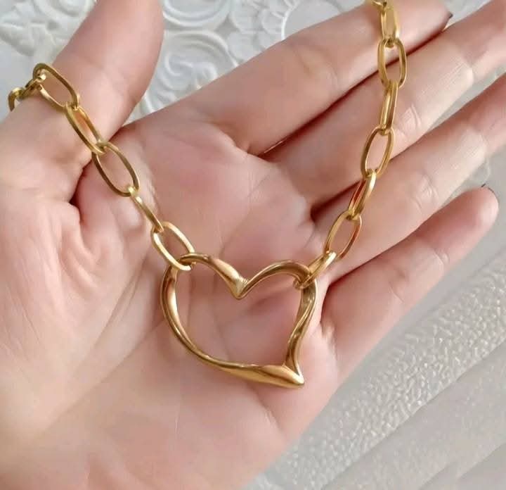 Thailand gold Heart necklace