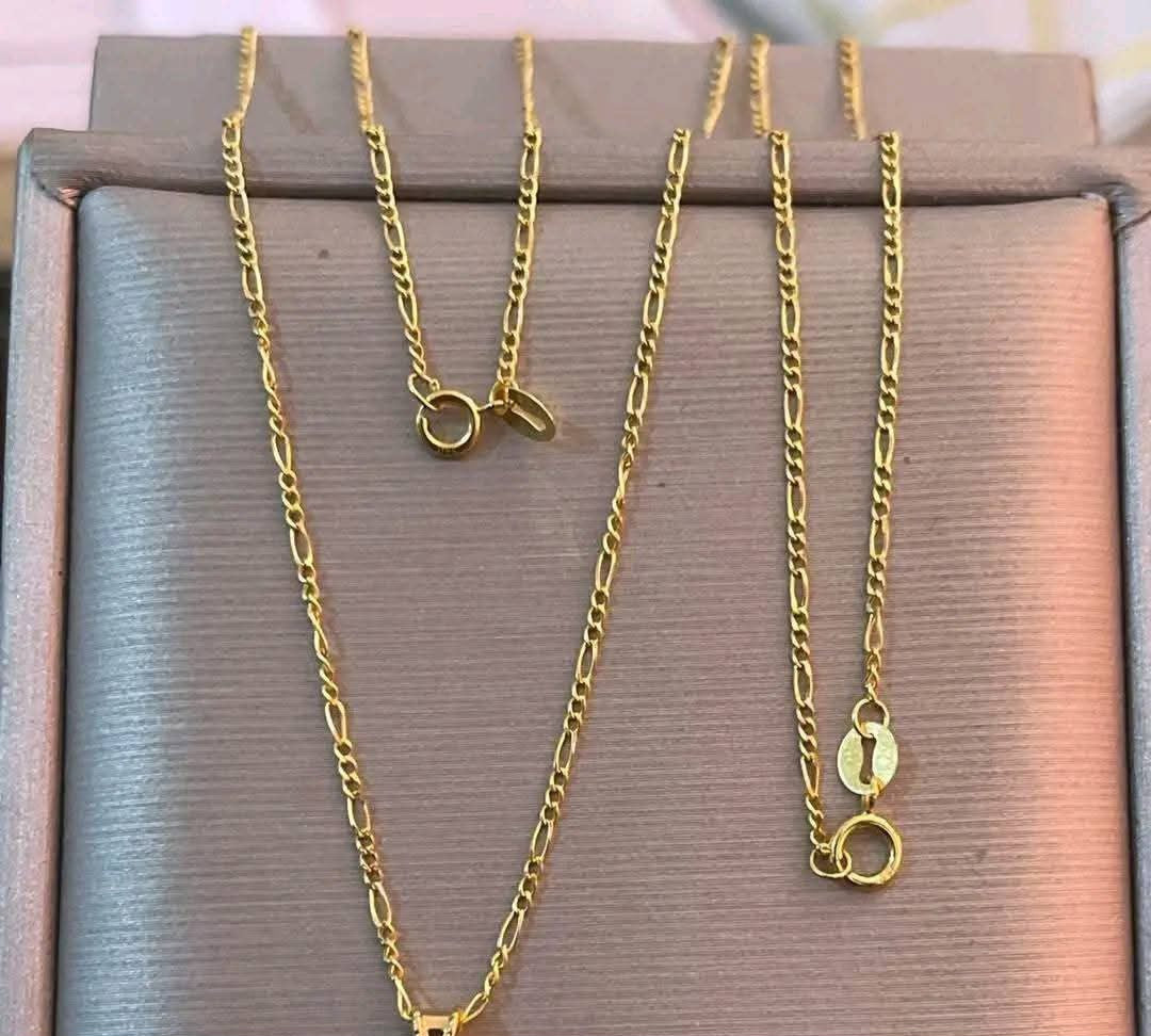 18k Saudi gold Figaro necklace