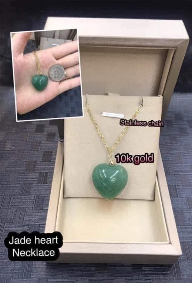 10k Jade heart necklace