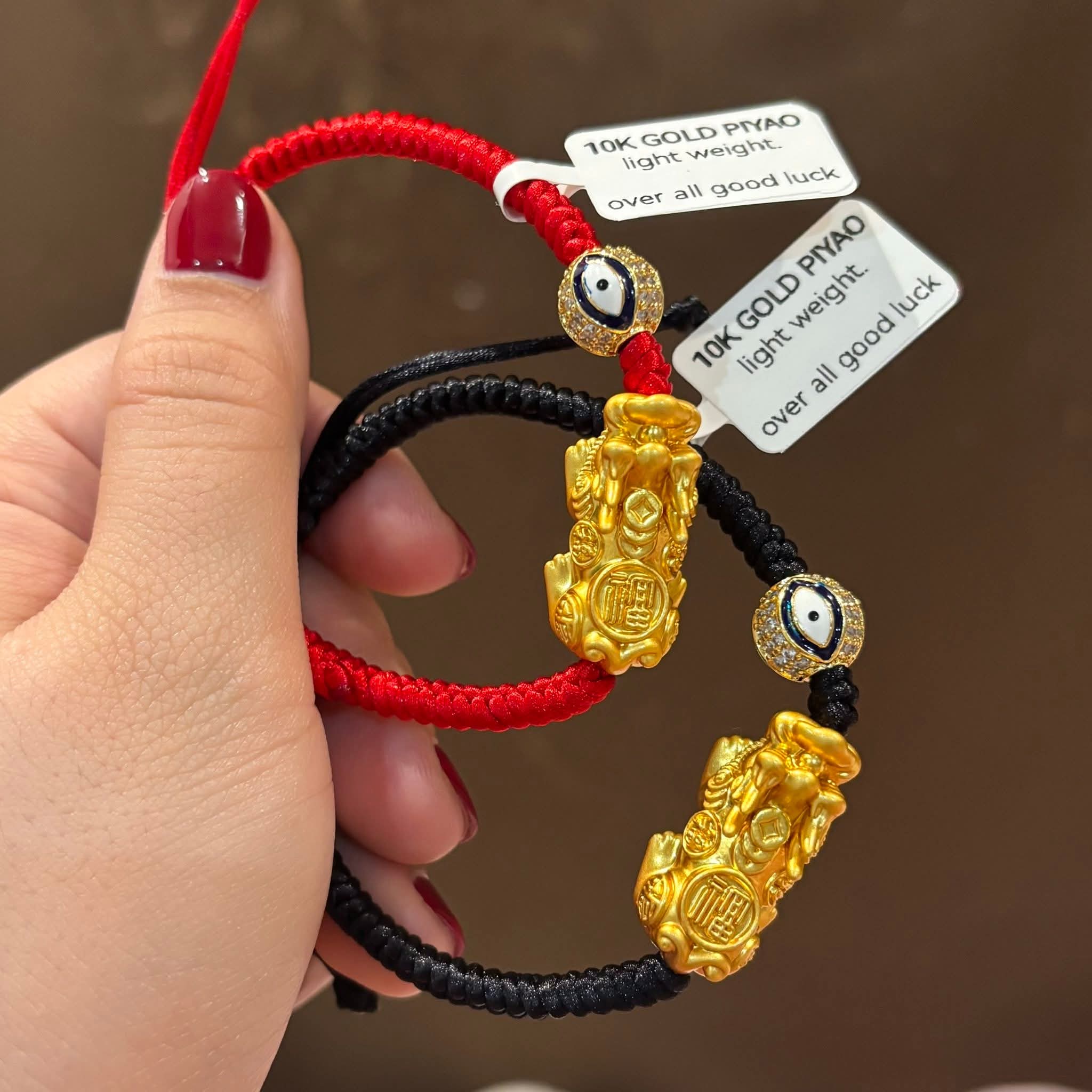 10Karat Gold Piyao
light weight.   Evil eye bracelet