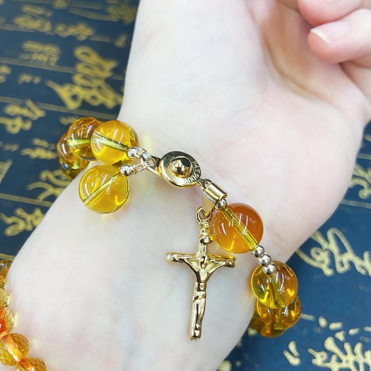Citrine stone w/ Rosary style lucky size 7.5 standard