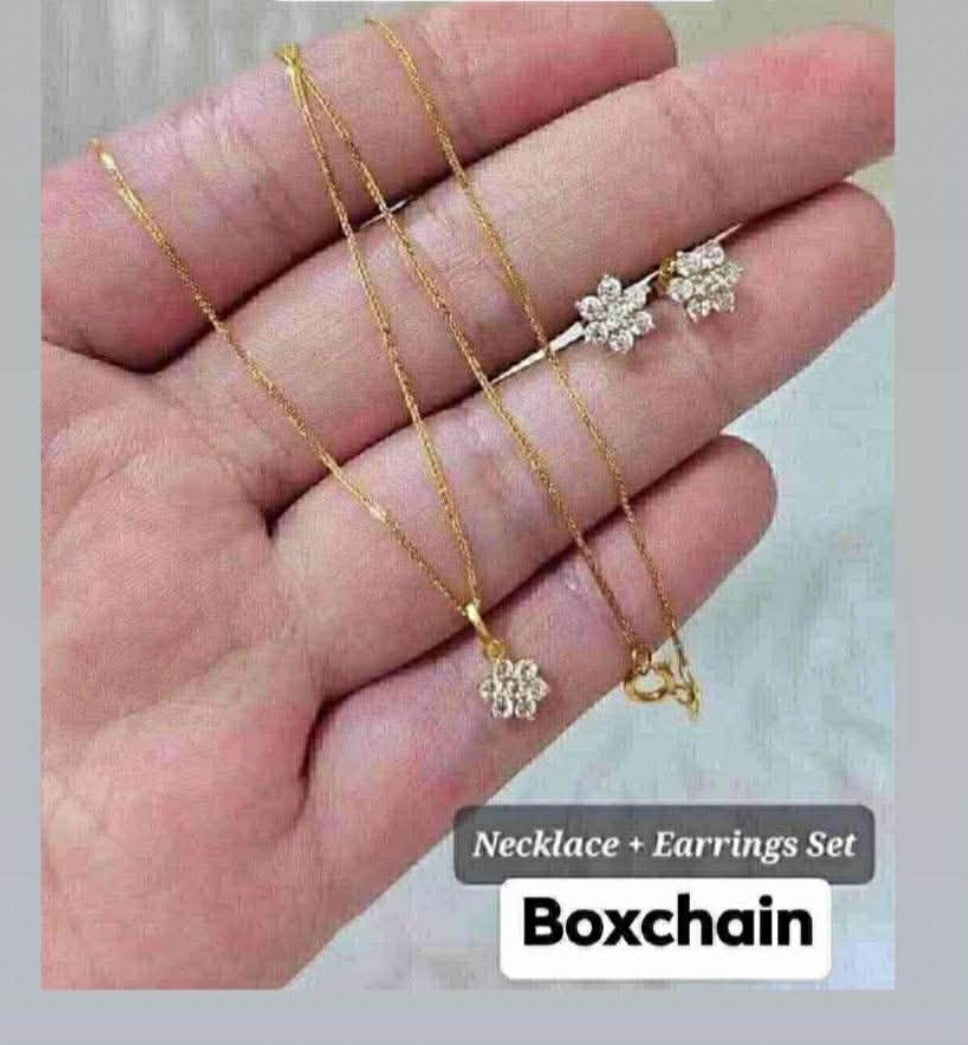 18k saudi gold set min flower set