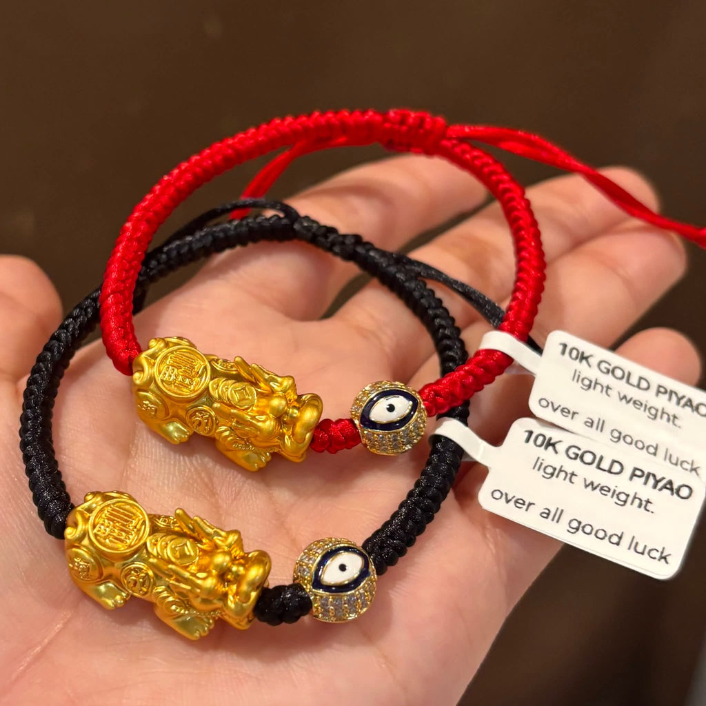 10Karat Gold Piyao
light weight.   Evil eye bracelet